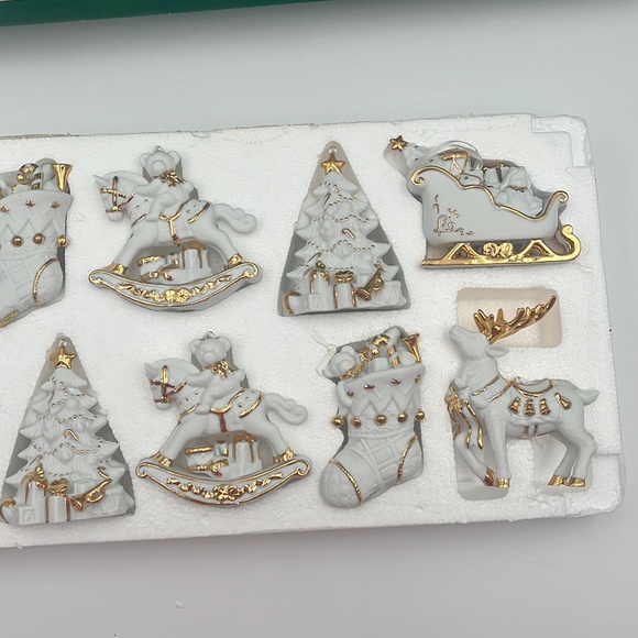 🎄Vintage 2001 TRADITONS Hand Painted Porcelain Ornaments Christmas New - Picture 8 of 14